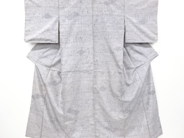 アンティーク　重ね菱模様手織り節紬着物